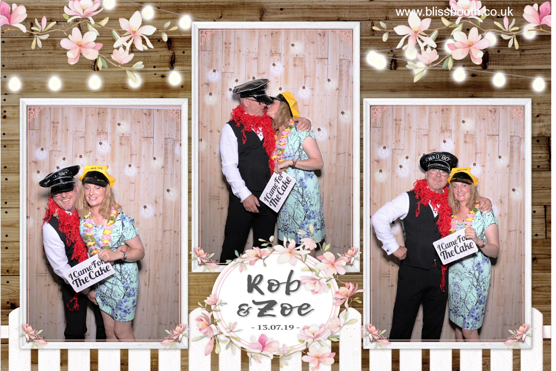 Rob and Zoe | View more photos from the event at gallery.blissbooth.co.uk/u/BlissBooth/Rob-and-Zoe